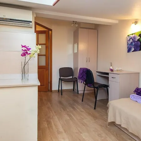 Apartment Vanilla 4, 3bdr 1,5bth In Centre *