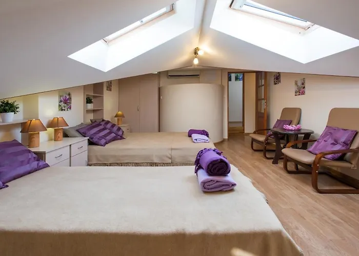 Vanilla 4, 3bdr 1,5bth In Centre Apartmán *